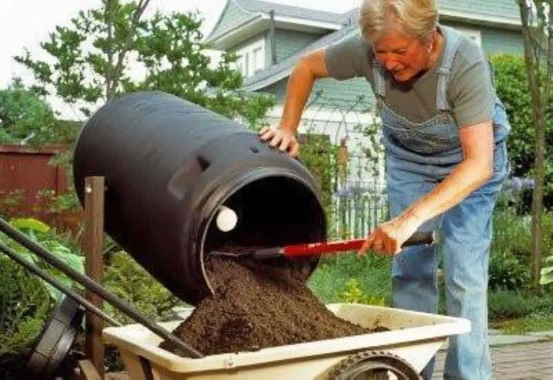 A compost tumbler